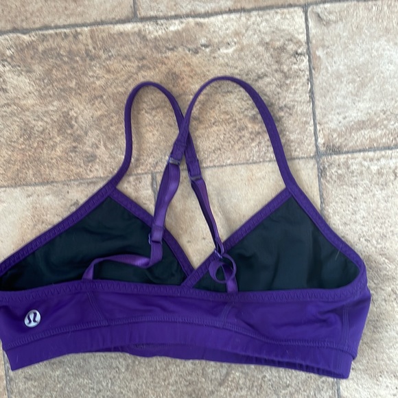 Lululemon Sports bra 6 - Picture 2 of 5